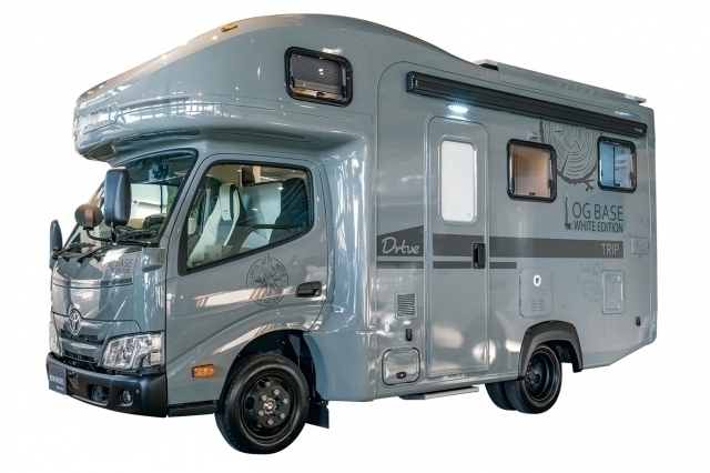 株式会社ダイレクトカーズ TRIP LOGBASE WHITE EDITION