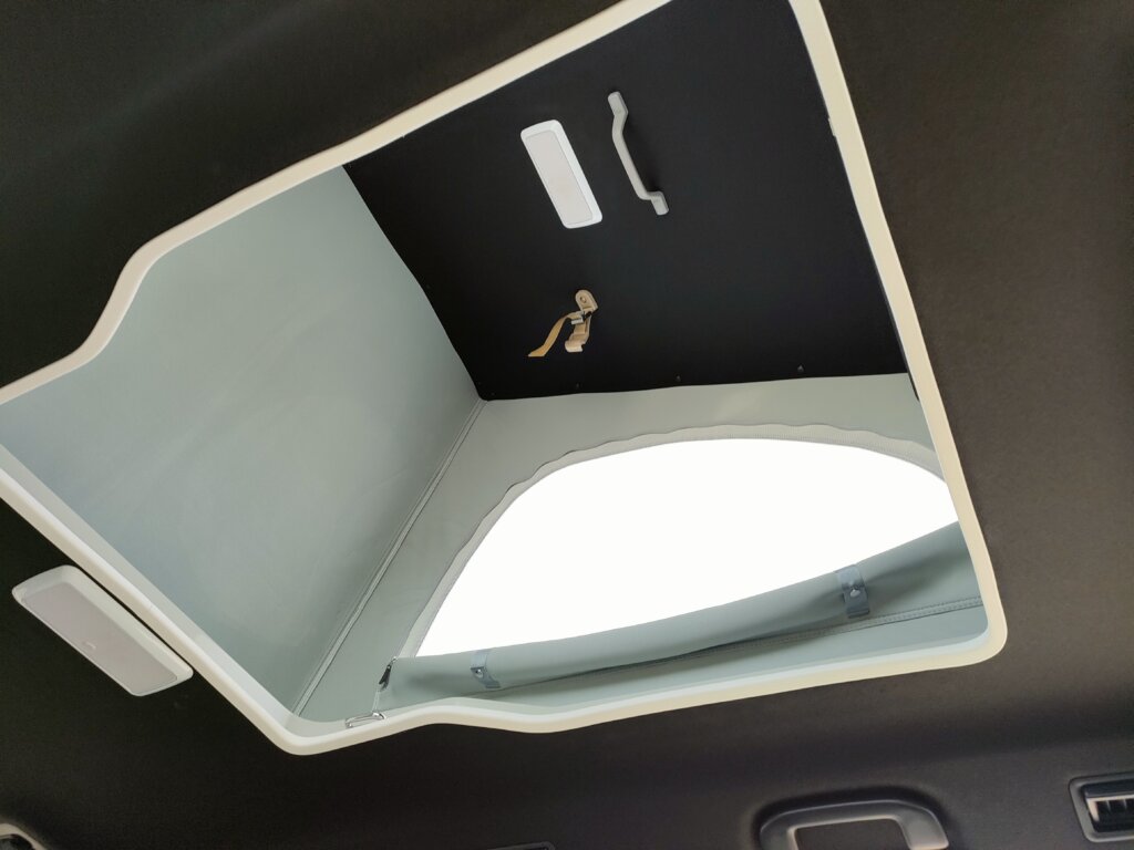 VanRevo(バンテック新潟) MR-90 POPUP ROOF