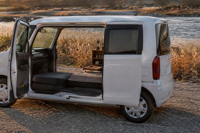 N-VANのキャンピングカー｜ベッドの左右差とEV【2026年10月版】